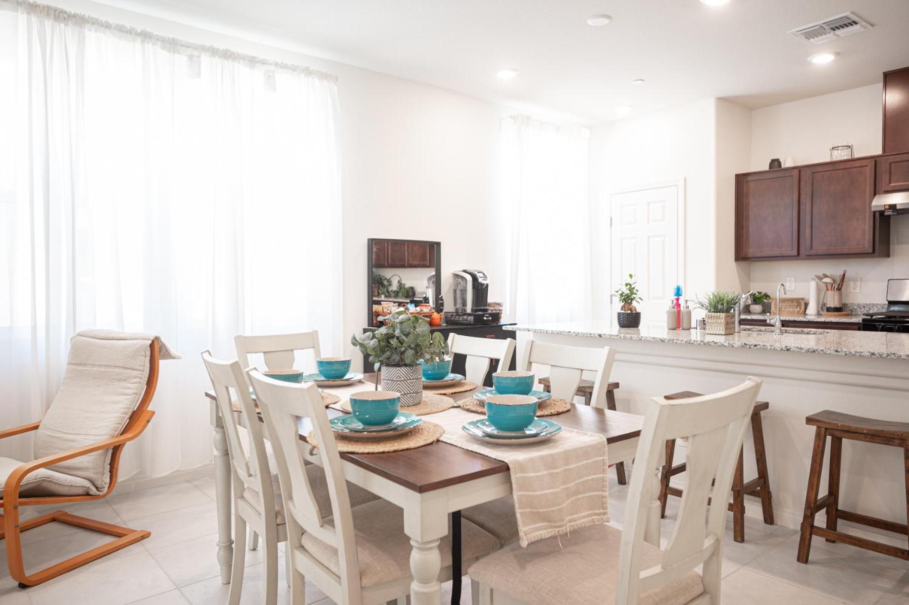 Beautiful Brand New 2 Bedroom Vegas Home! Fits 12 Or More,15-20 Minutes From Lv Strip Las Vegas Eksteriør billede