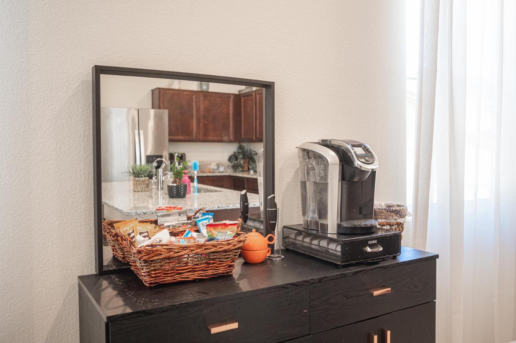 Beautiful Brand New 2 Bedroom Vegas Home! Fits 12 Or More,15-20 Minutes From Lv Strip Las Vegas Eksteriør billede